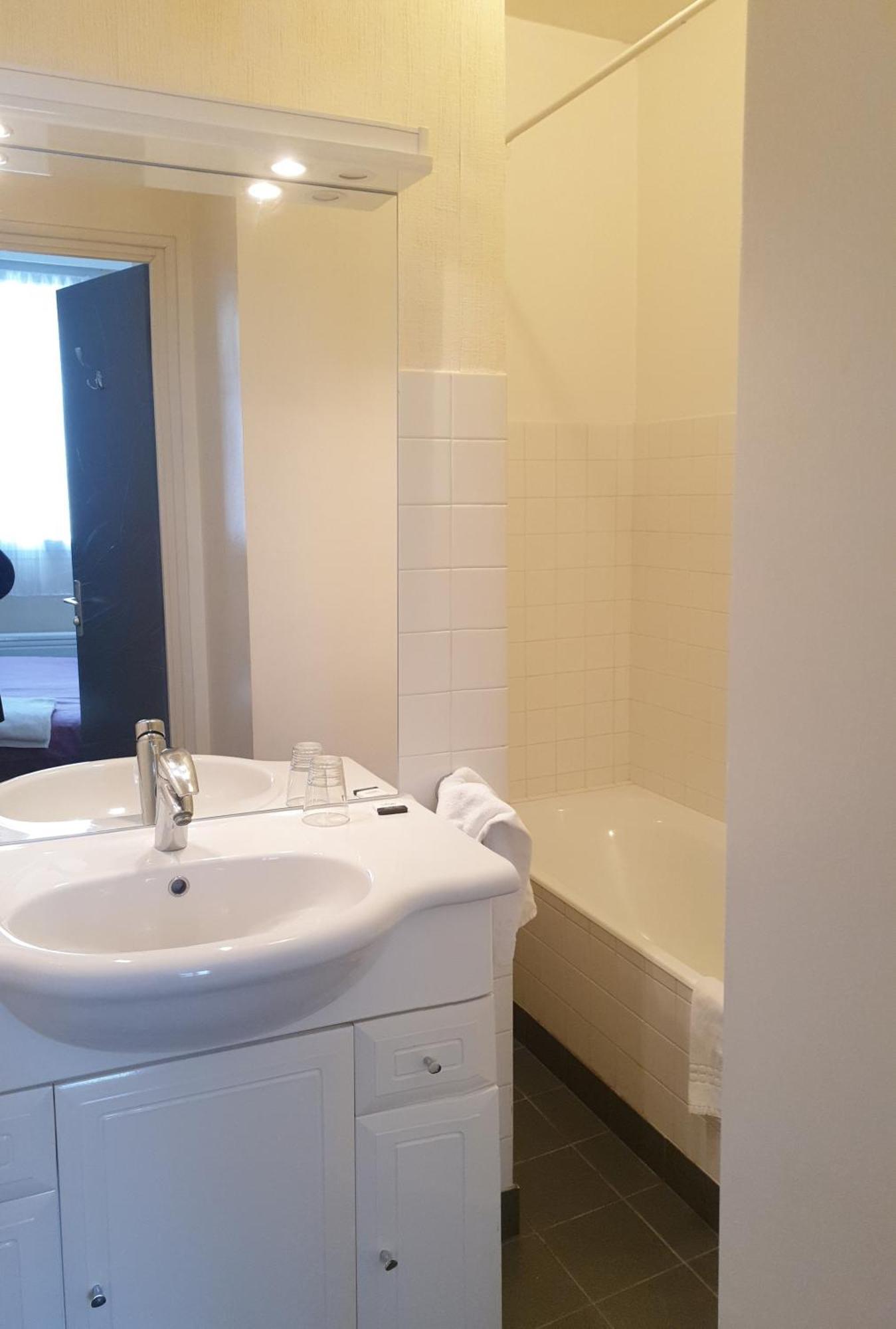 L'Annexe Residence Hoteliere Classee Pontivy Exteriér fotografie
